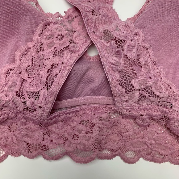 Boho Lavender delicate lace Bralette Sz S womens criss-cross back Stretchy lined - Picture 7 of 11